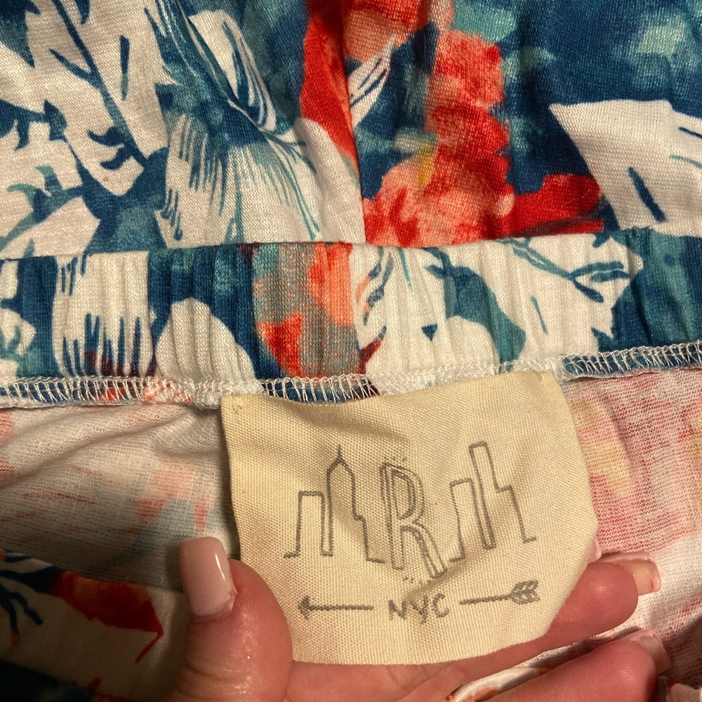 Pattern shorts - Picture 4 of 4